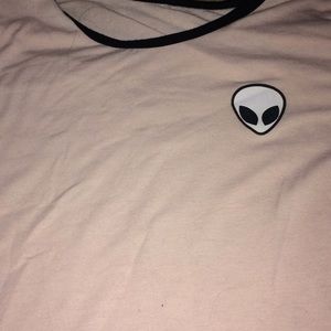 alien cropped pink shirt